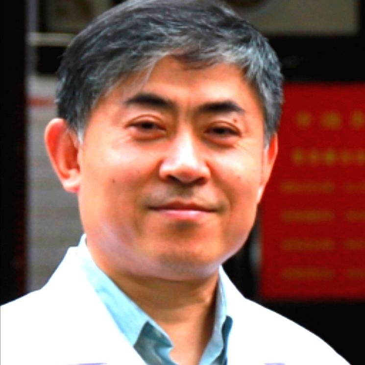 任万华
