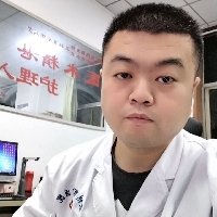 张岩