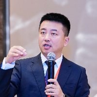 张文龙