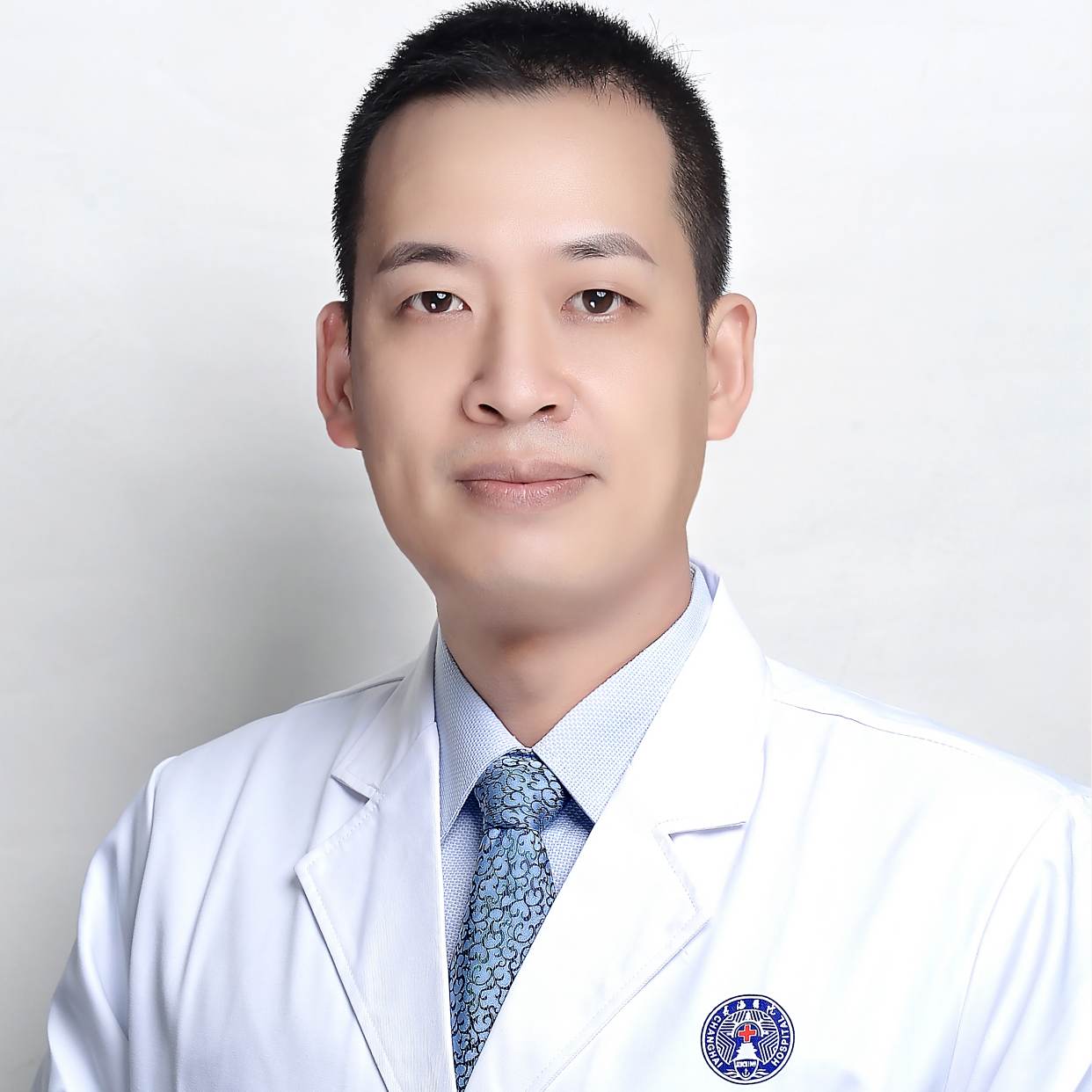 魏显招