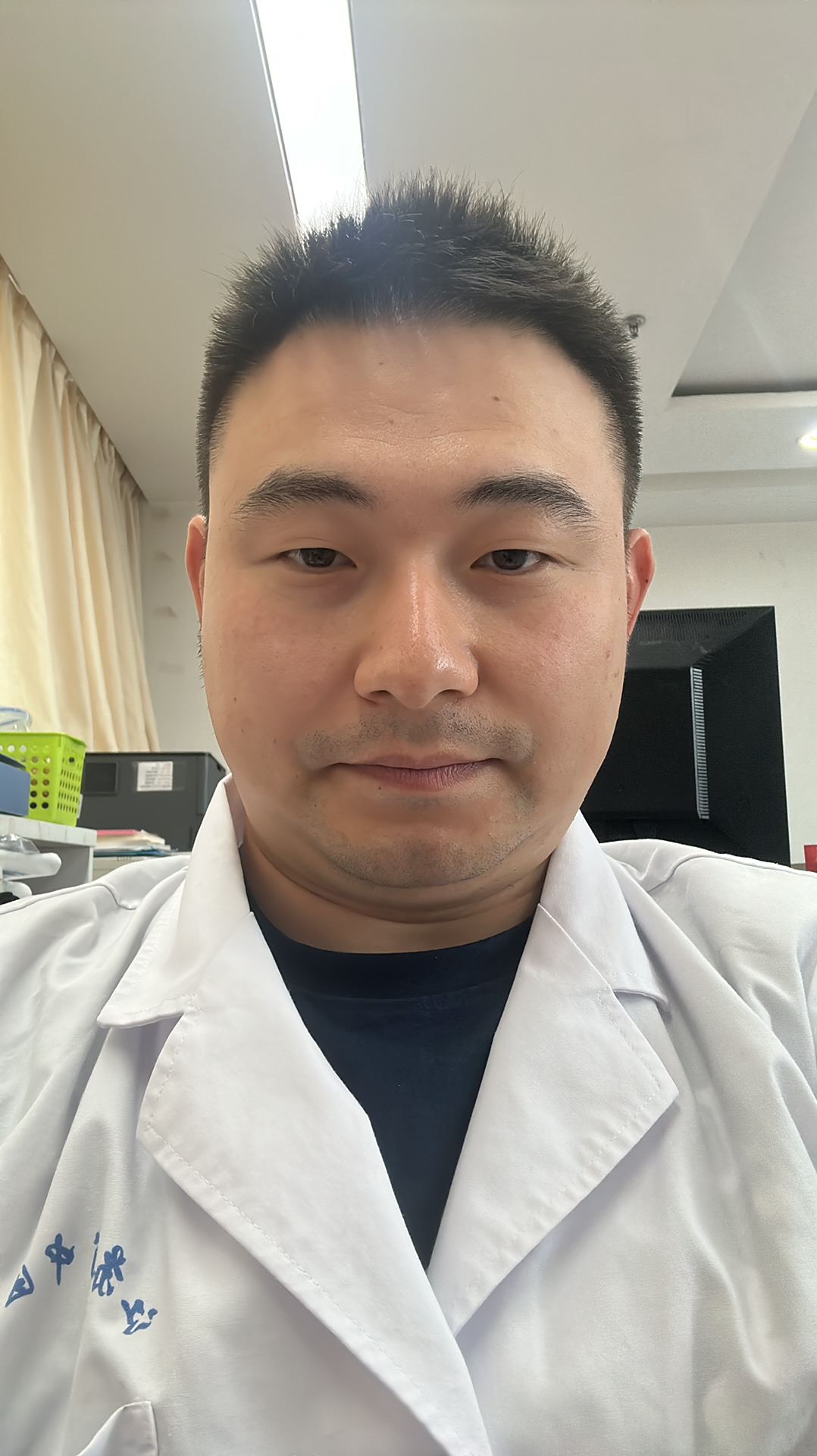 陈伟伟