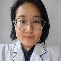 岳晗