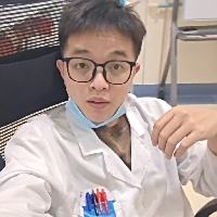 何明东