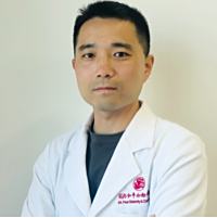 王新平