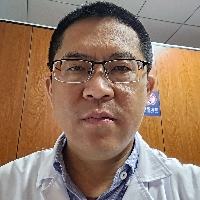 张坤
