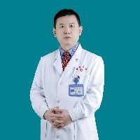 杨亮医生