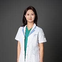 王丽娜