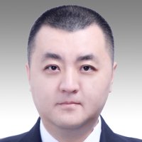 李新华