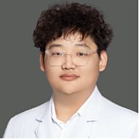 李奥