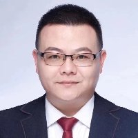 张广伟
