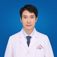 李新