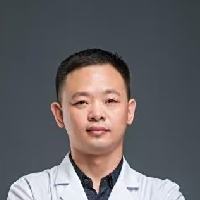 黄发平