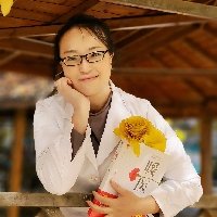 李莉