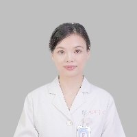 张曼娜