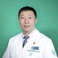 潘小平