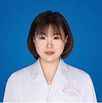 王佳雯