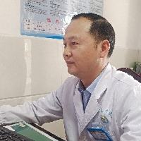 黄晓肆