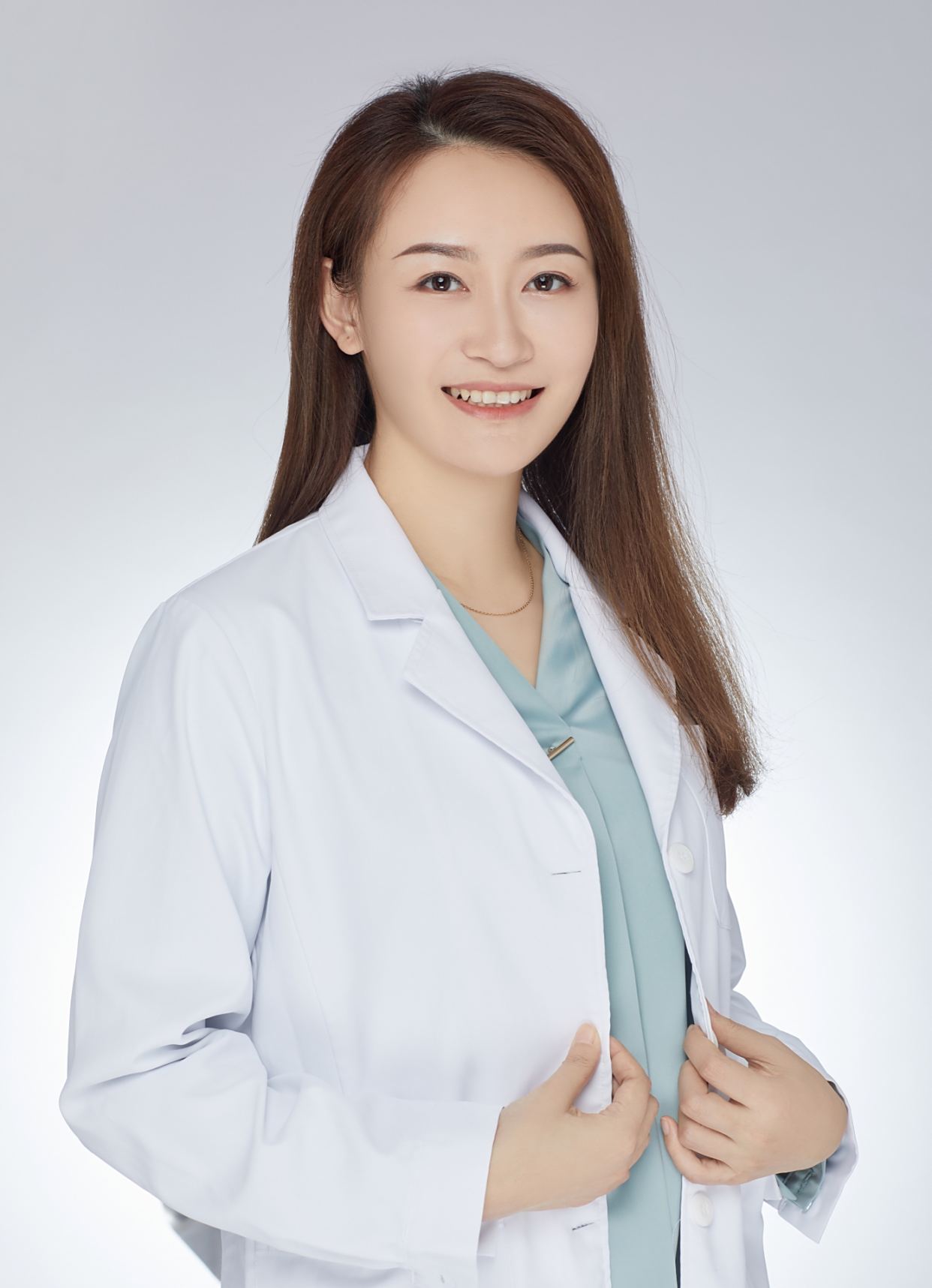 李佳