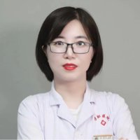 李卓