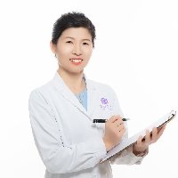 尹小梅