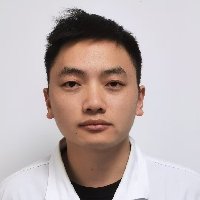 谭强