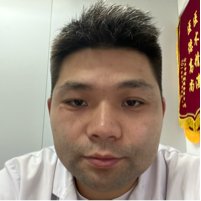 黄健