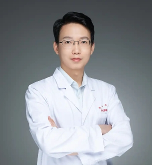 李周越