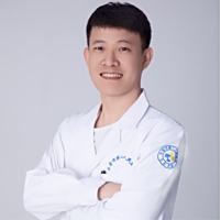 顾效辰