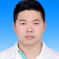 李伟
