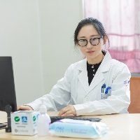施凌佳