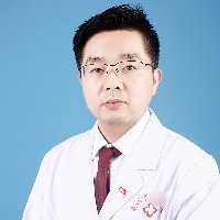 王磊