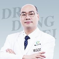 董雷