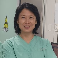 吴震