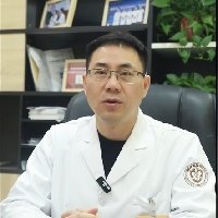 李毅