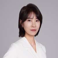杜雅冰