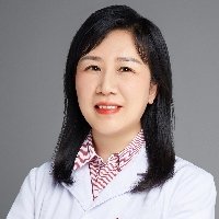 易彦