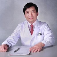 陈震