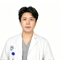 周佳明